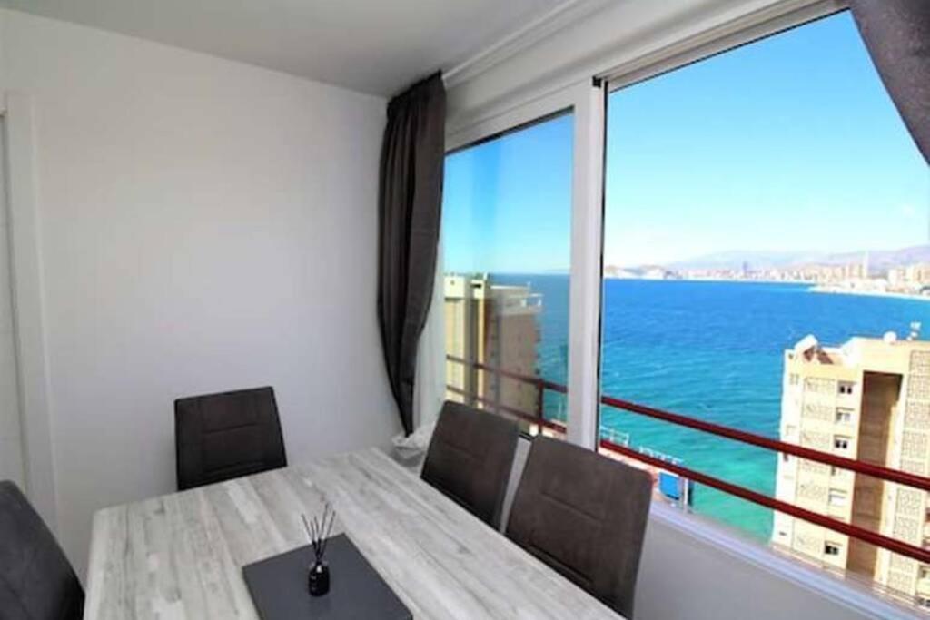 Doro Seaview Apartment Benidorm Bagian luar foto