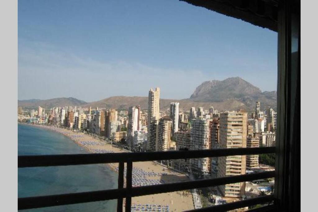 Doro Seaview Apartment Benidorm Bagian luar foto
